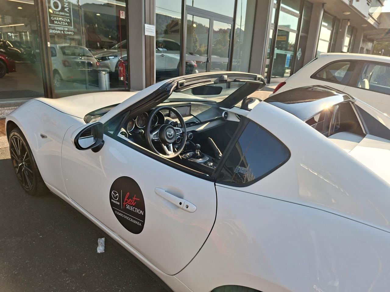 Mazda MX-5 2.0L Skyactiv-G RF Exclusive-Line