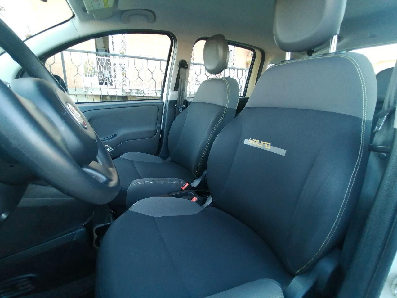 Fiat New Panda 1.2 Young Idonea neopatentati Unico Prop.