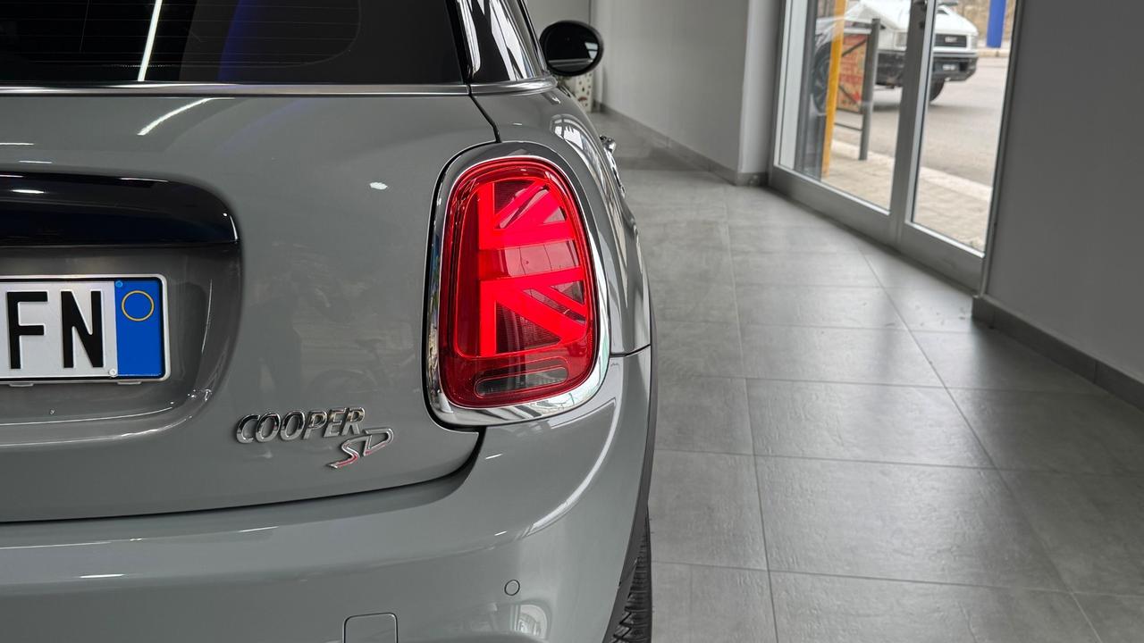 Mini 2.0 Cooper SD aut. Hype 5 porte-2019