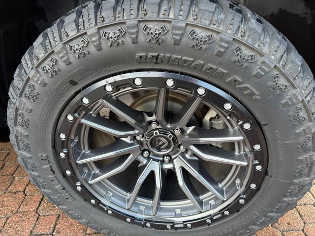 DODGE RAM 1500 4x4 5.7 SPORT NIGHT EDITION - GPL -12"