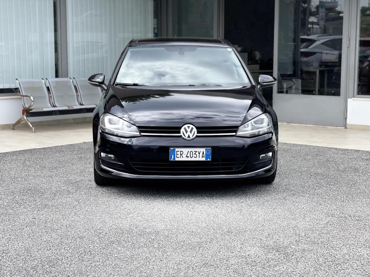 Volkswagen Golf 1.4 Benzina 140CV E5 Automatica - 2013