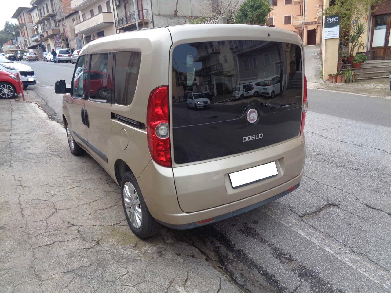 Fiat Doblò 1.6 MJT 105CV Emotion (Finanziabile)