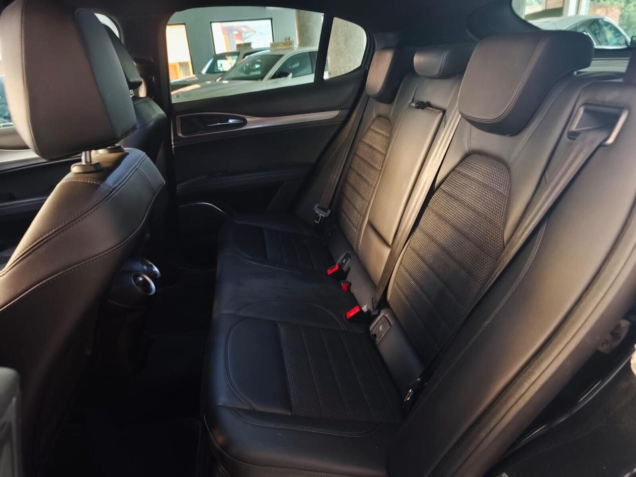 Alfa Romeo Stelvio 2.2 Turbodiesel 190 CV AT8 Q4 Sprint 86000KM !!!