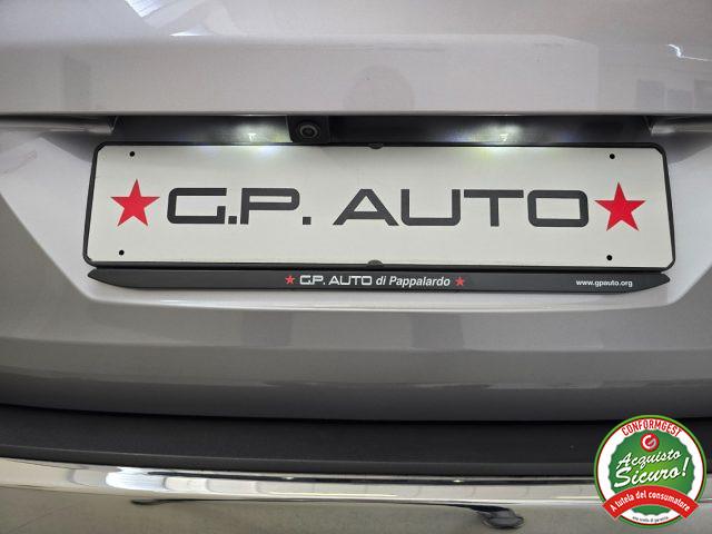 PEUGEOT 3008 PureTech Turbo 130 GT + Tetto