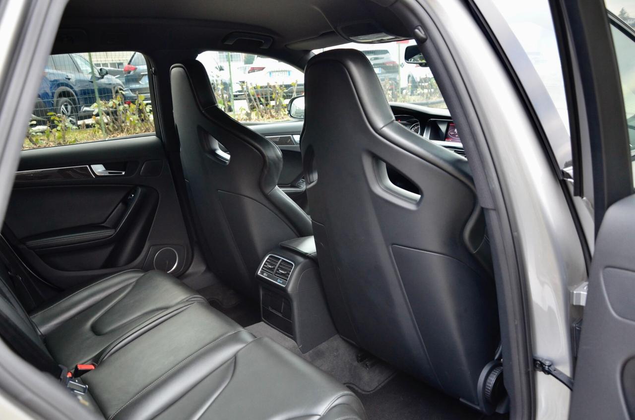 AUDI RS4 AVANT 4.2 V8 QUATTRO 450cv S-TRONIC, CRONOLOGIA SERVICE COMPLETA, CARBOCERAMICA, SEDILI GUSCIO, DIFFERENZIALE SPORTIVO, DRC, SCARICO SPORTIVO, BANG & OLUFSEN, 20", PERMUTE