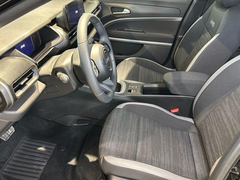 Jeep Avenger e-Hybrid 1.2 MHEV e-Hybrid Turbo Longitude