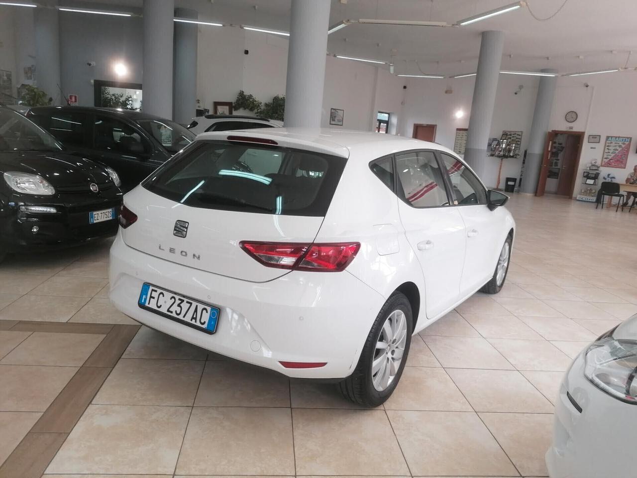 Seat Leon 1.6 TDI 90 CV 5p.(NEOPATENTATI)