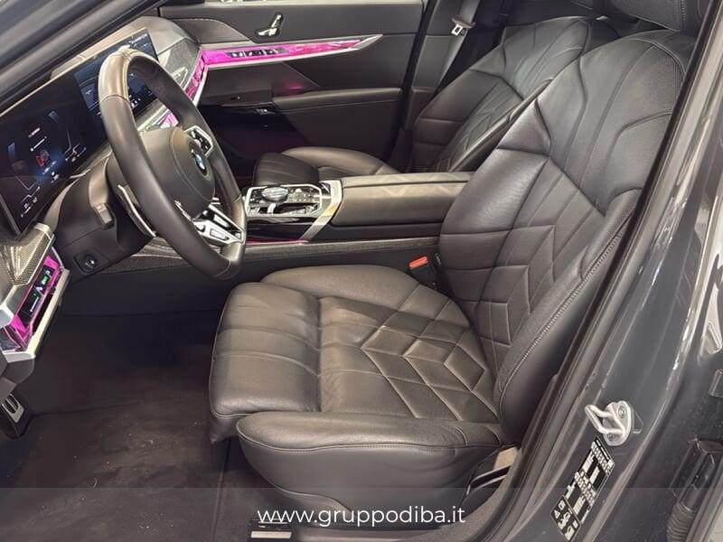 BMW Serie 7 G70 2022 740d mhev xdrive MSport Pro auto