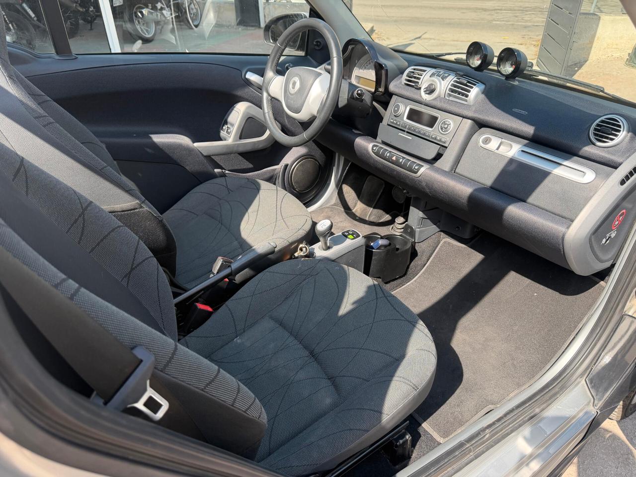 Smart ForTwo 1000 52 kW MHD cabrio passion