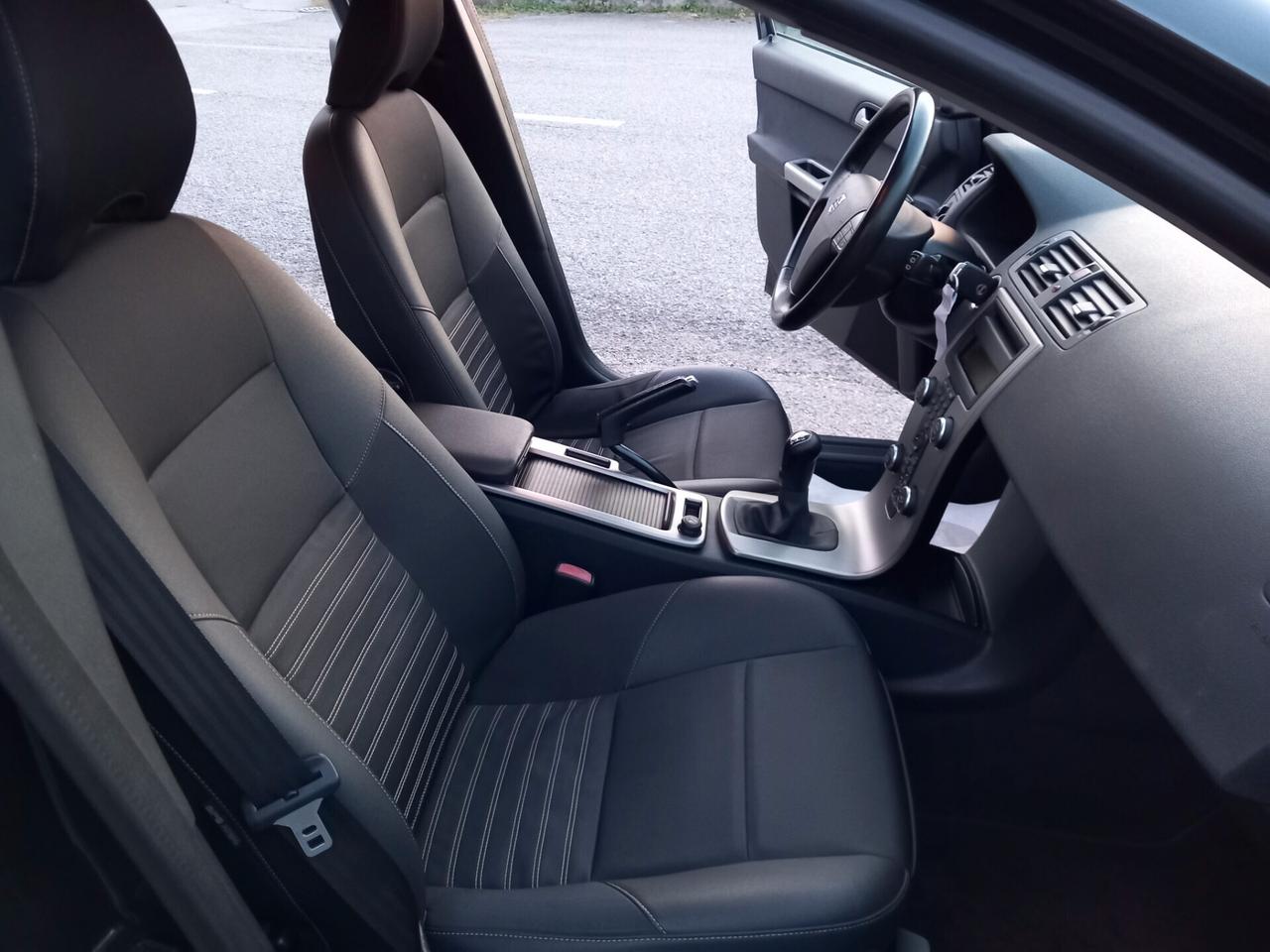 Volvo V50 2.0 D cat Summum