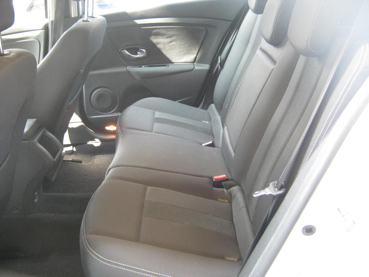 Renault Megane 1.4 TCe SporTour Dynamique SW 35000 KM AUTOEMILIA