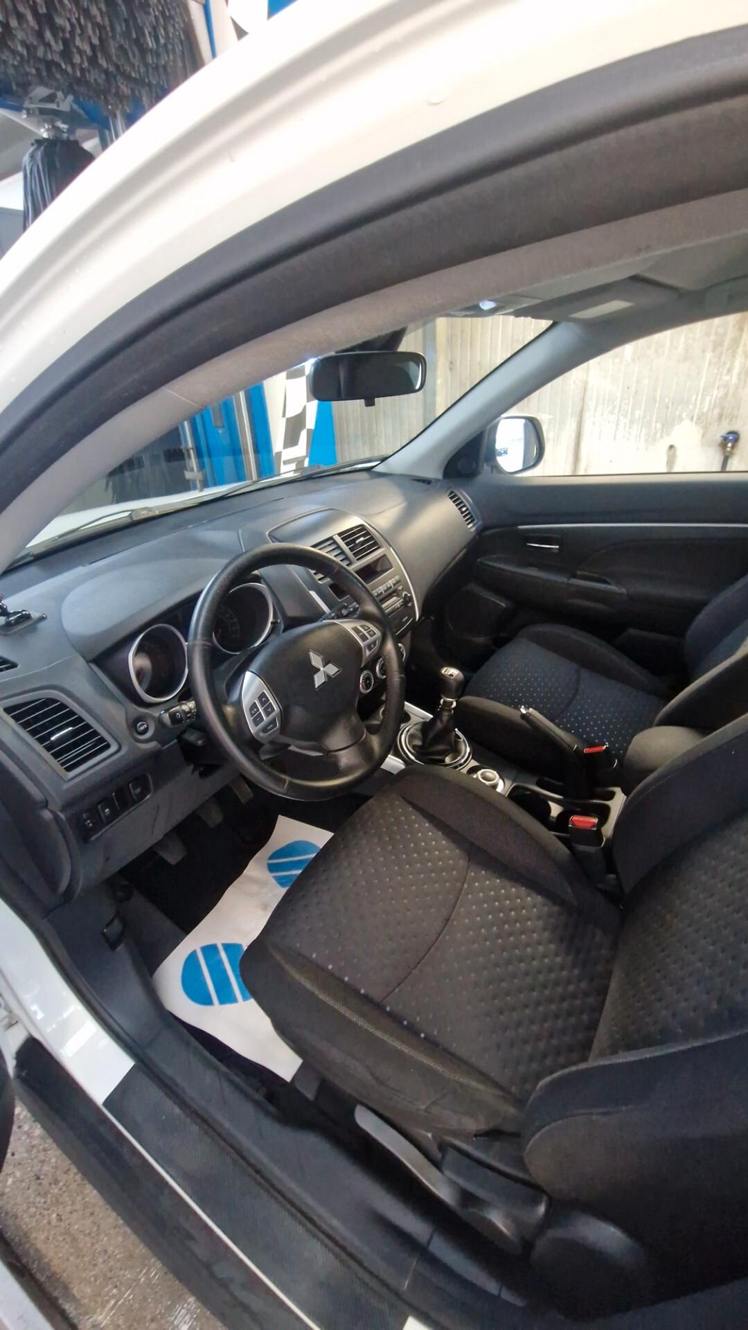 Mitsubishi ASX 1.8 DI-D 150CV 4WD perfetta e garantita