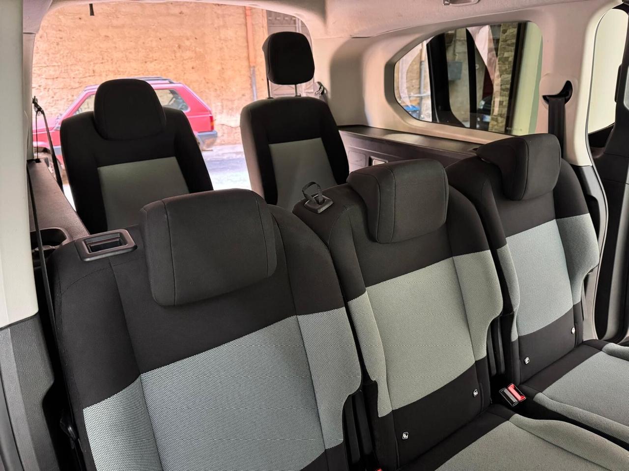 Citroen Berlingo XL 1.5 Diesel 130/cv 7 POSTI Shine