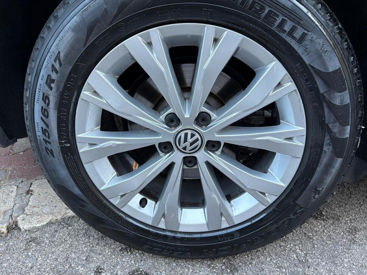 Volkswagen Tiguan 2.0 TDI SCR DSG Business BlueMotion Technology