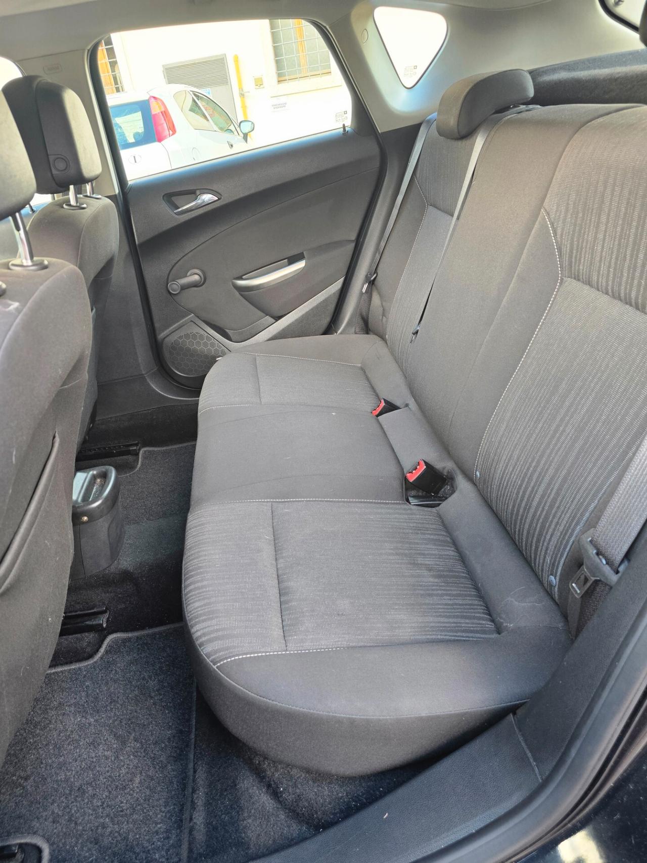 OPEL ASTRA 1.3 DIESEL OK NEOPATENTATI - 2012