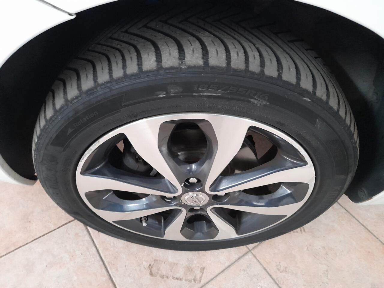 Nissan Micra 1.2 12V 5 porte Tekna