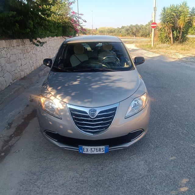 LANCIA Ypsilon 1.2 69 CV 5 porte GPL Ecochic Gold