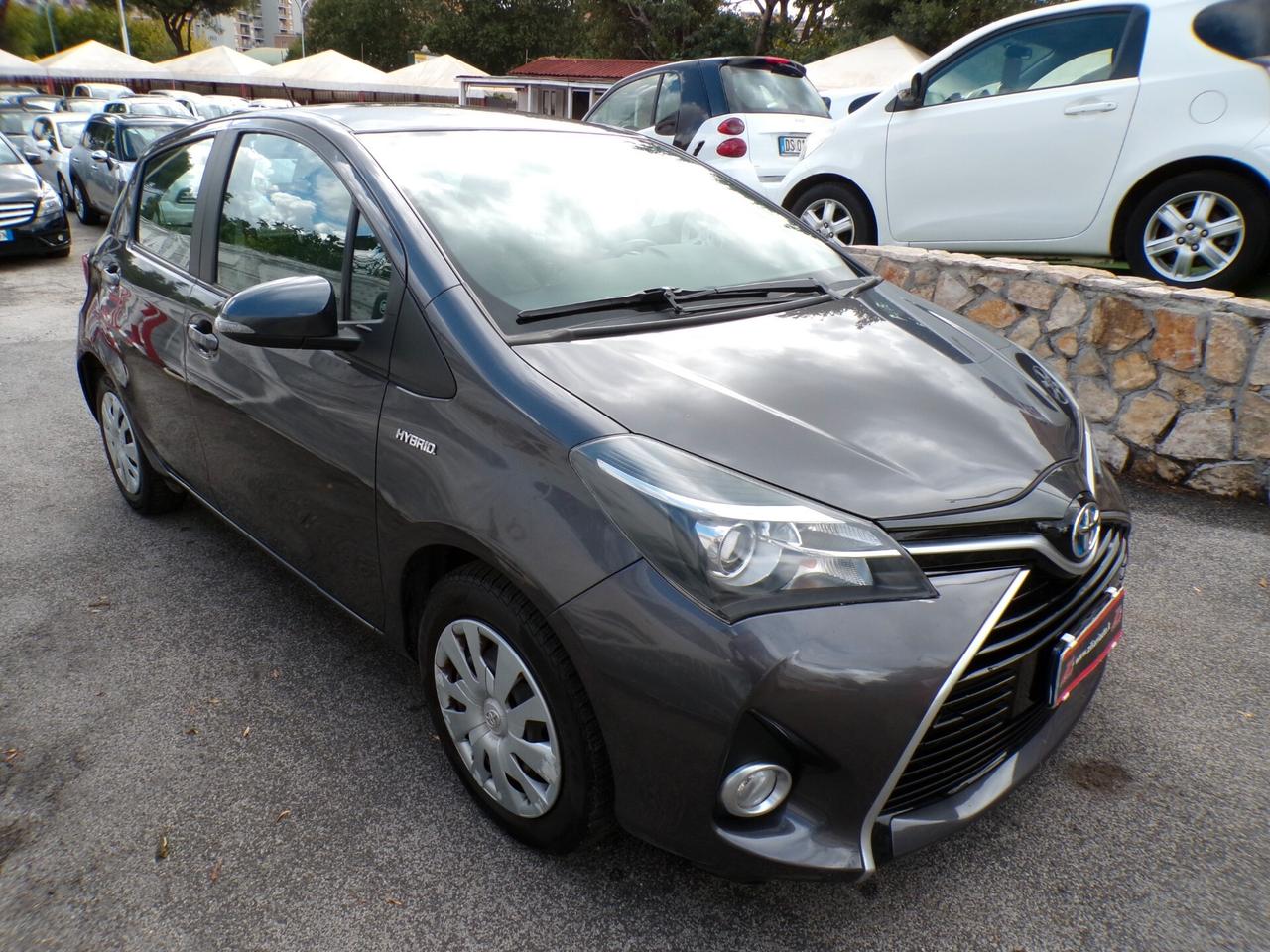 Toyota Yaris 1.5 Hybrid 5 porte Active