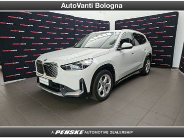 BMW iX1 eDrive 20 X-Line