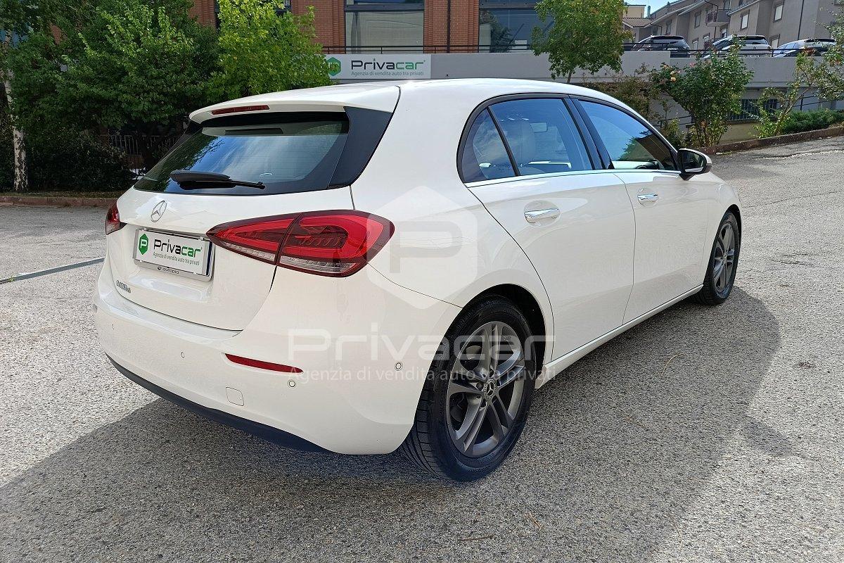MERCEDES A 180 d Automatic Business Extra