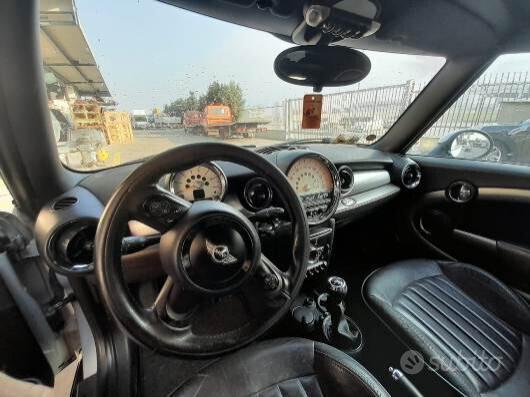 Mini Cooper D Cabrio 1.6TD ANNO 2012 - EM562FD - M