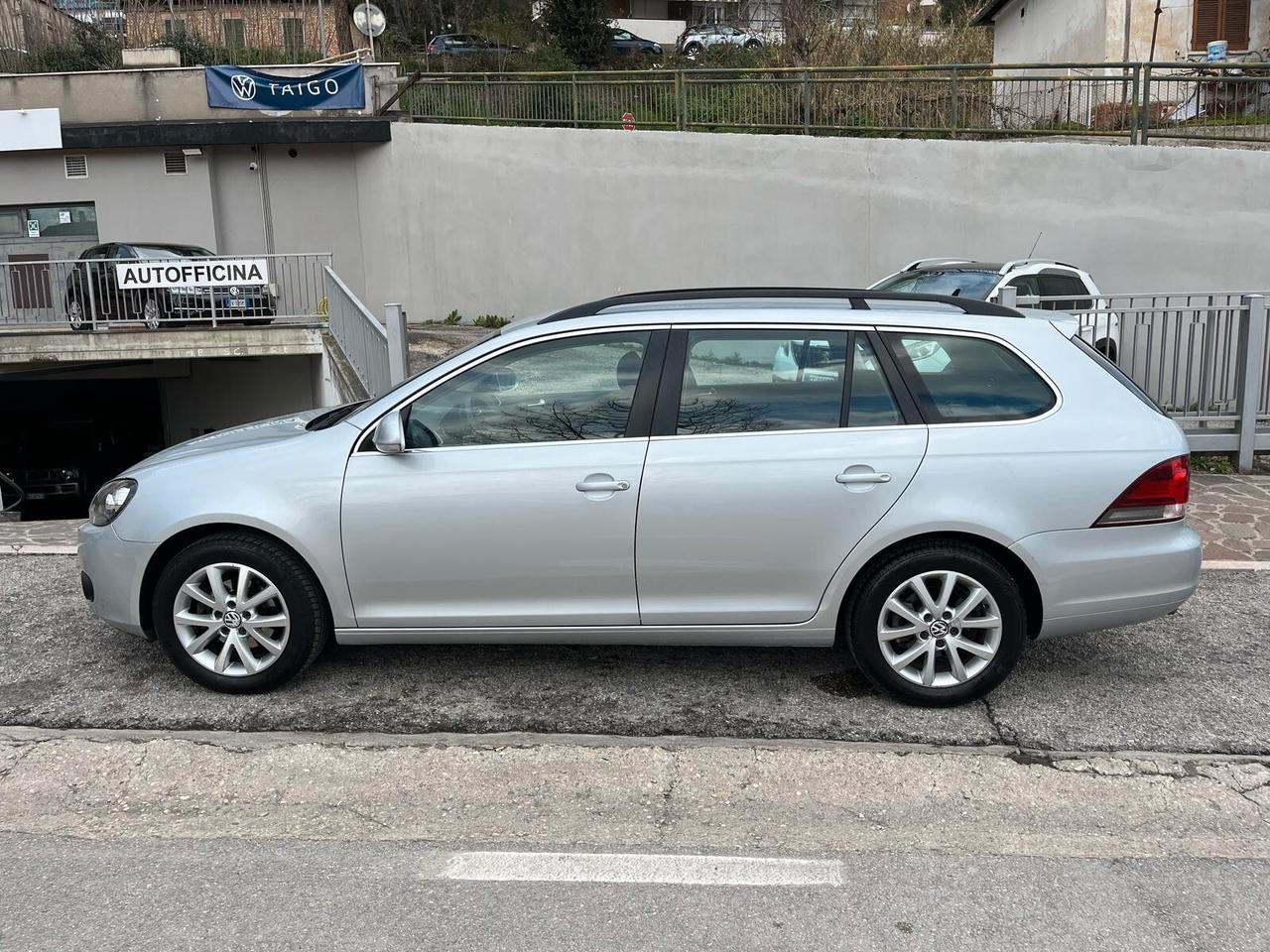 VOLKSWAGEN GOLF VARIANT VI 1,6 TDI 105 CV BUSINESS 5P