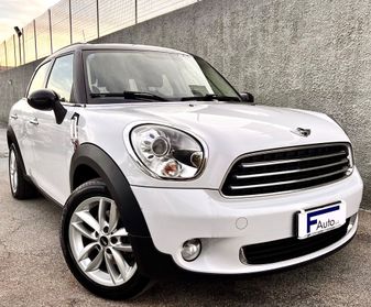 Mini Cooper D Countryman 1.6,Climatronic,LED colorati interni,Cruise Control,ecc.