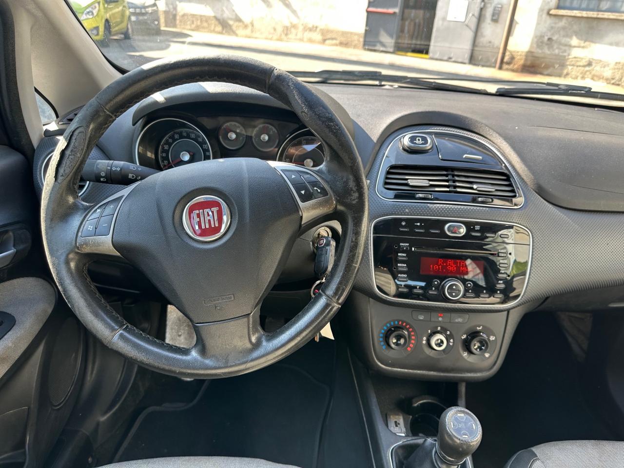 Fiat Punto Evo 1.2 5 porte BENZINA NEOPATENTATI