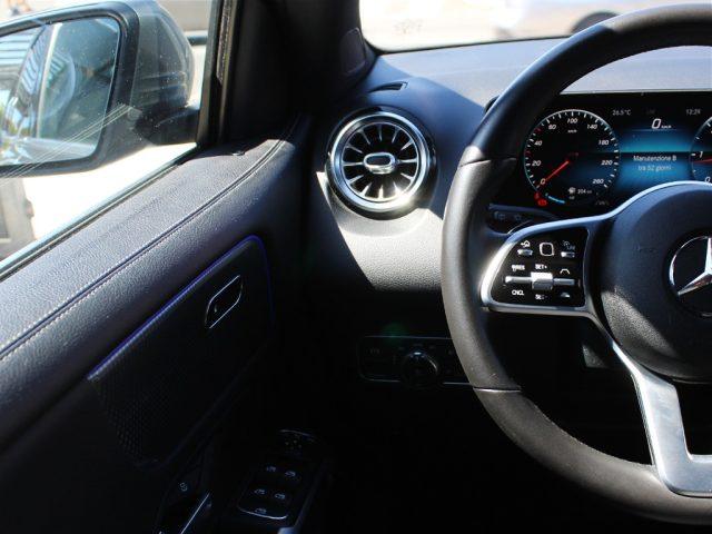 MERCEDES-BENZ GLB 200 d Automatic Sport Plus