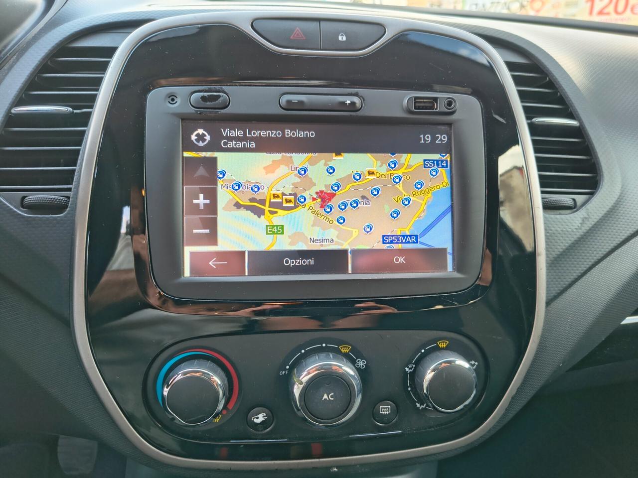 RENAULT CAPTUR UNICOPROPRIETARIO BENZINA ANNO 2014