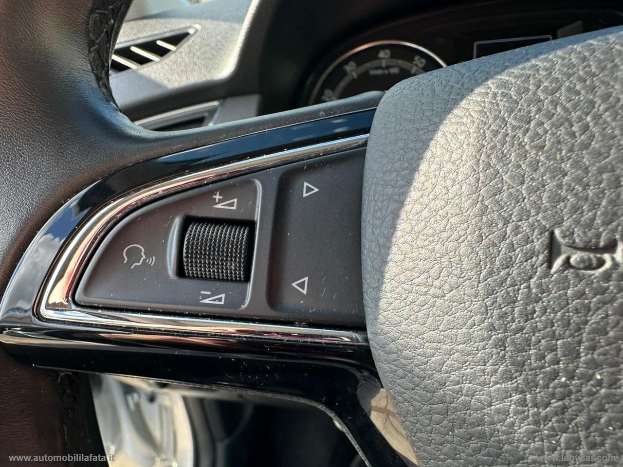 SKODA Fabia 1.0 MPI 60 CV Design Edition