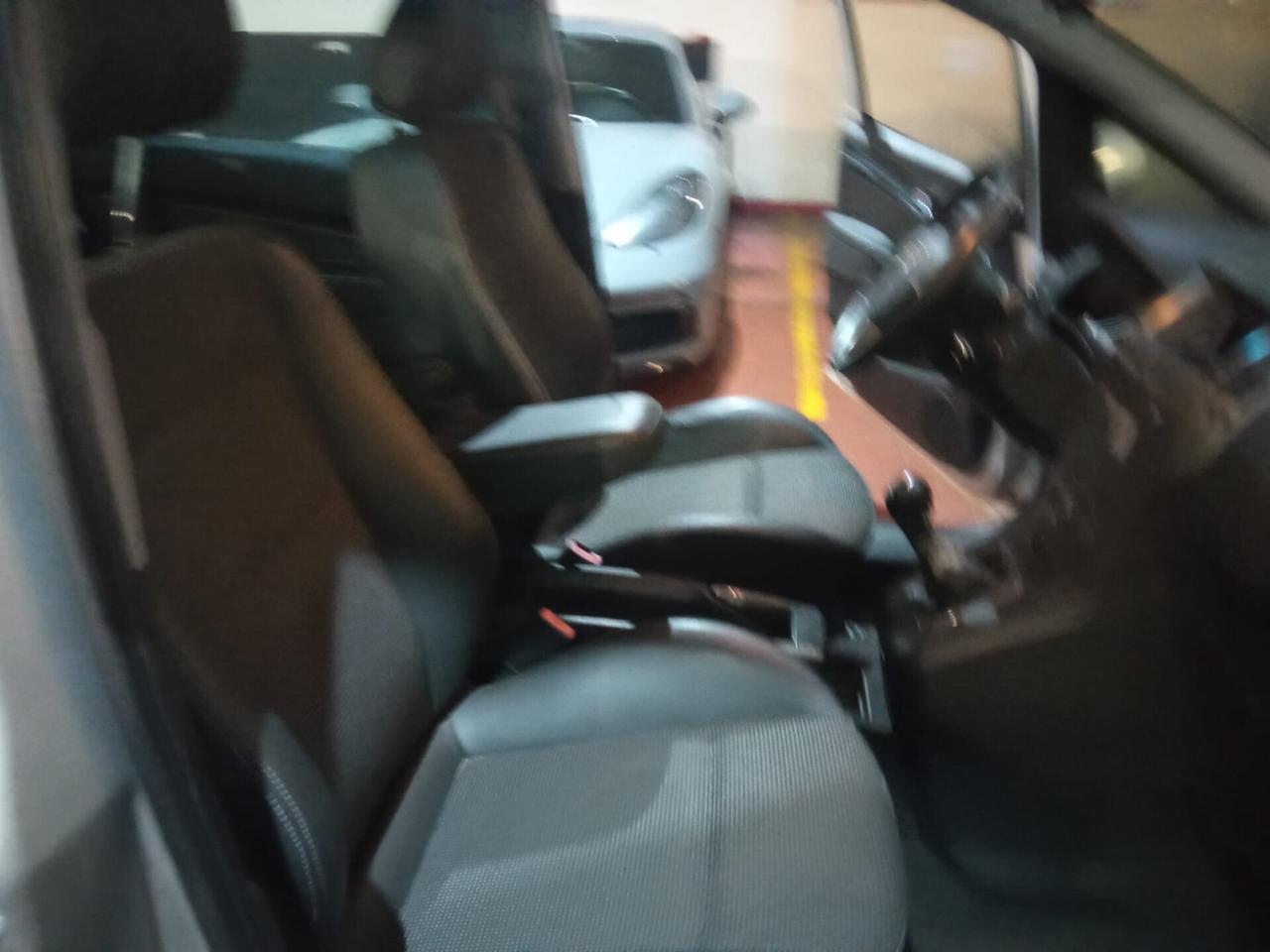 Opel Zafira 1.9 CDTI 120CV Cosmo 7 POSTI