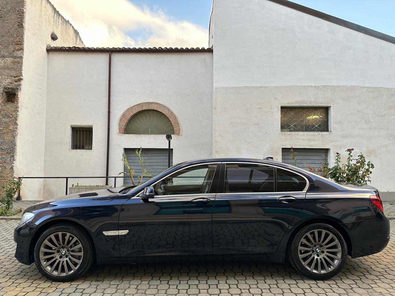 Bmw 730 730d xDrive Futura