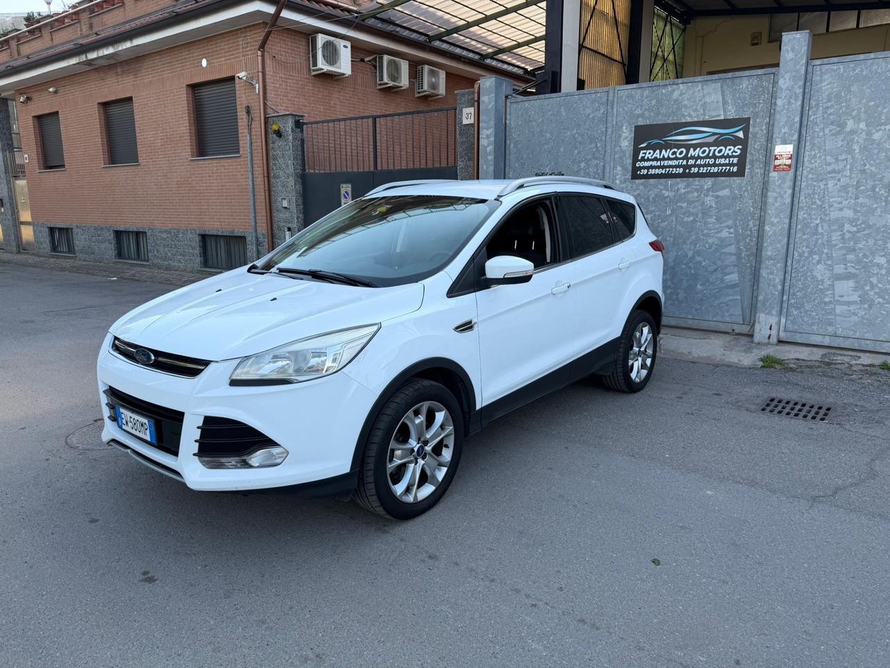 Ford Kuga 2.0 TDCI 140 CV 4WD Titanium