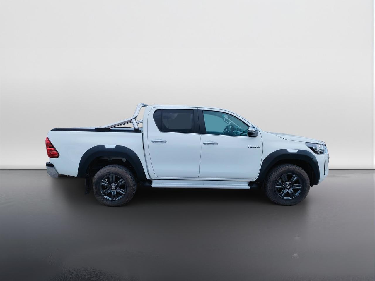 TOYOTA Hilux IV 2021 - Hilux 2.8 d double cab Lounge 4wd