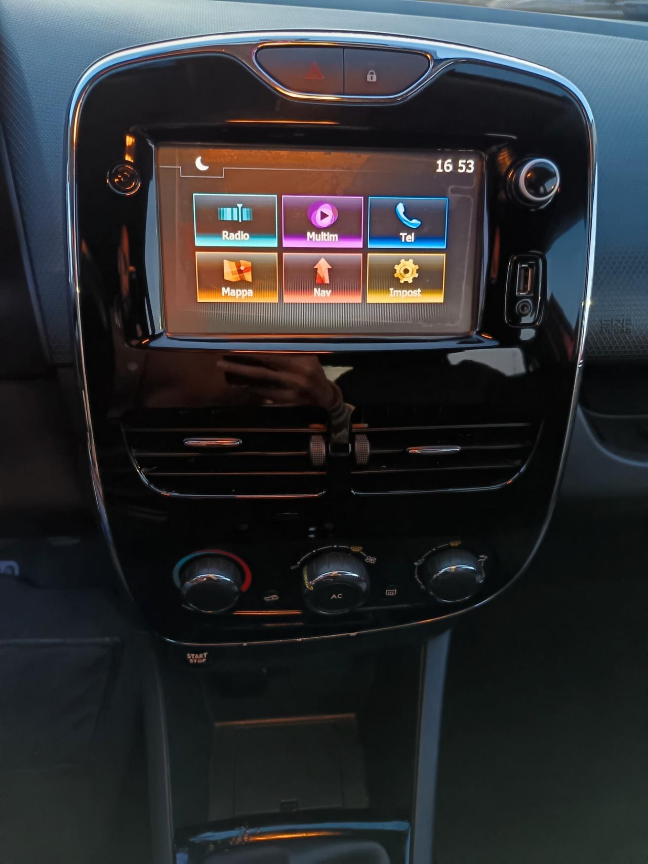 Renault Clio 0.9 TCe 12V 90CV Start&Stop 5 porte Energy