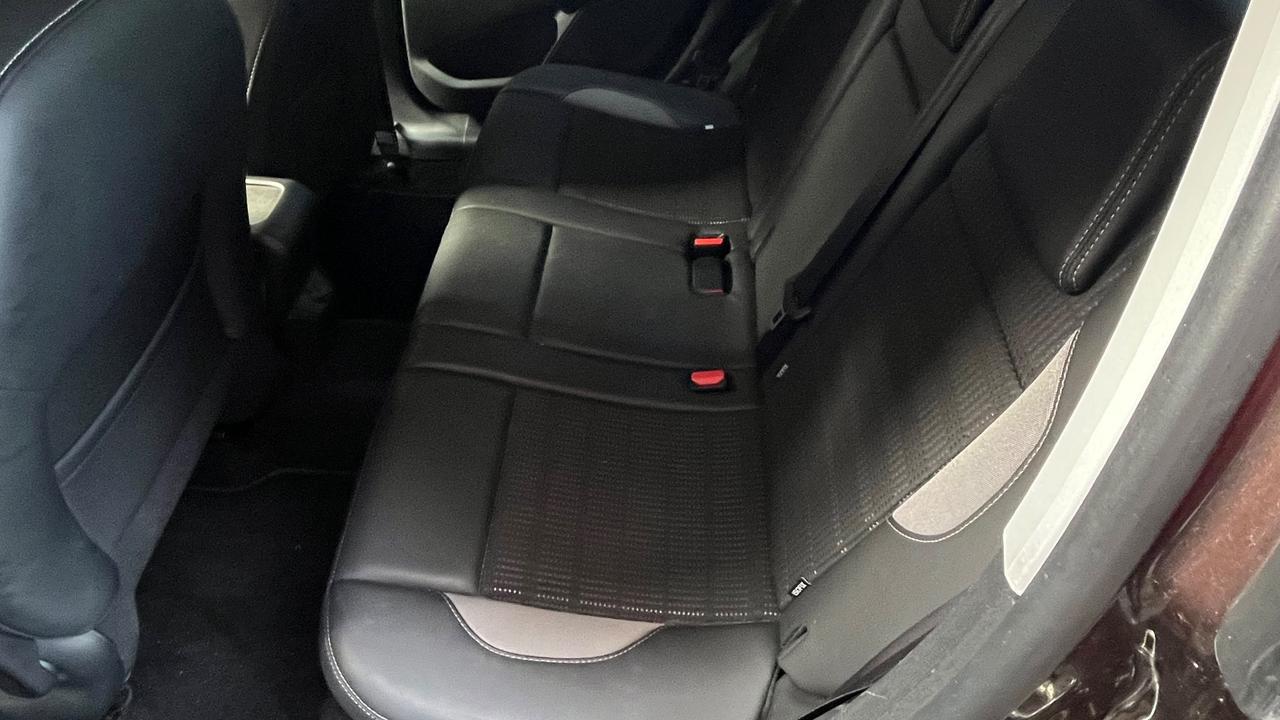 Peugeot 2008 1.6 e-HDi 115 CV Stop&Start Allure