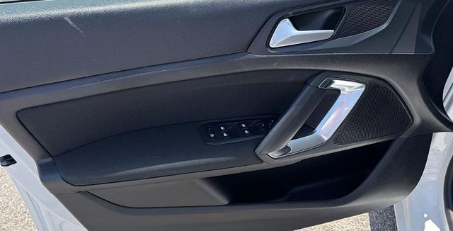 PEUGEOT 308 BlueHDi 100 S&S Active