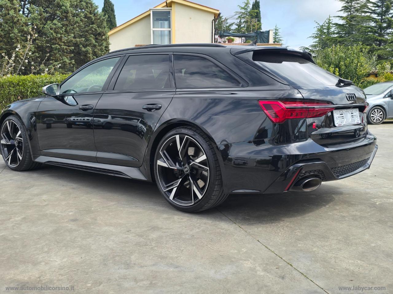 AUDI RS 6 Avant 4.0 TFSI V8 quattro tiptronic