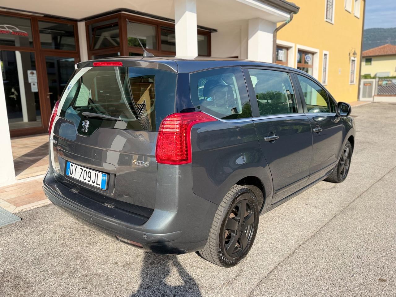 Peugeot 5008 2.0 HDi 163CV aut. Féline