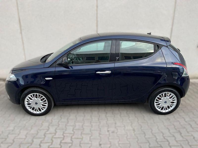 Lancia Ypsilon 1.2 69cv Gold