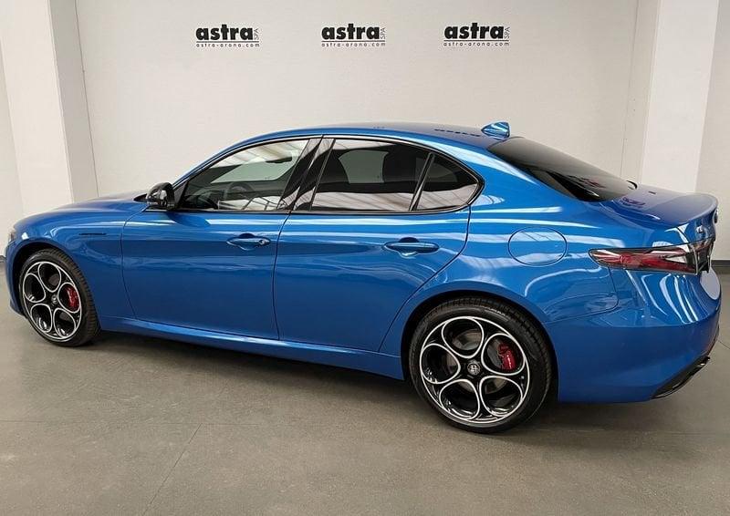 Alfa Romeo Giulia 2.2 TurboDiesel 210 CV AT8 AWD Q4 Competizione