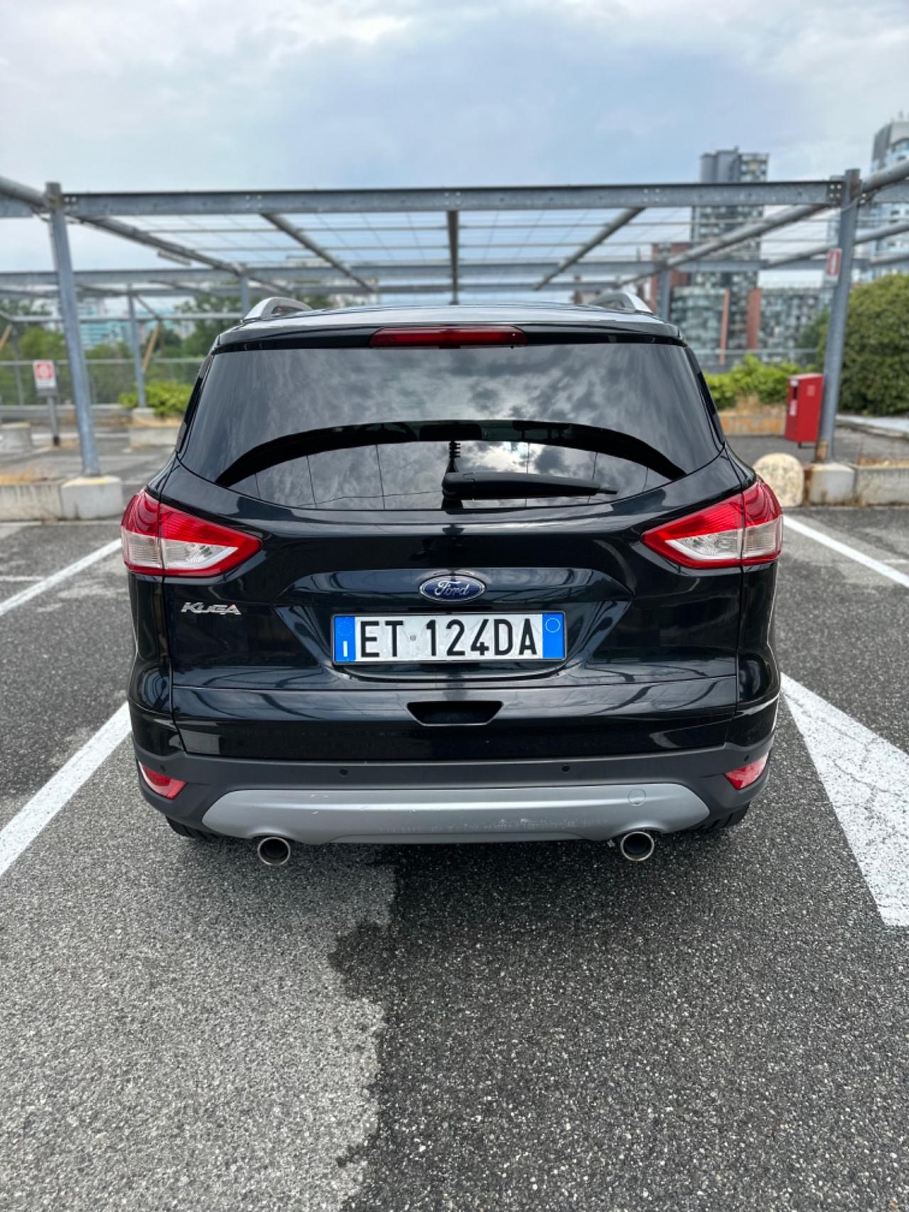 Ford Kuga 2.0 TDCI 140 CV 2WD Titanium