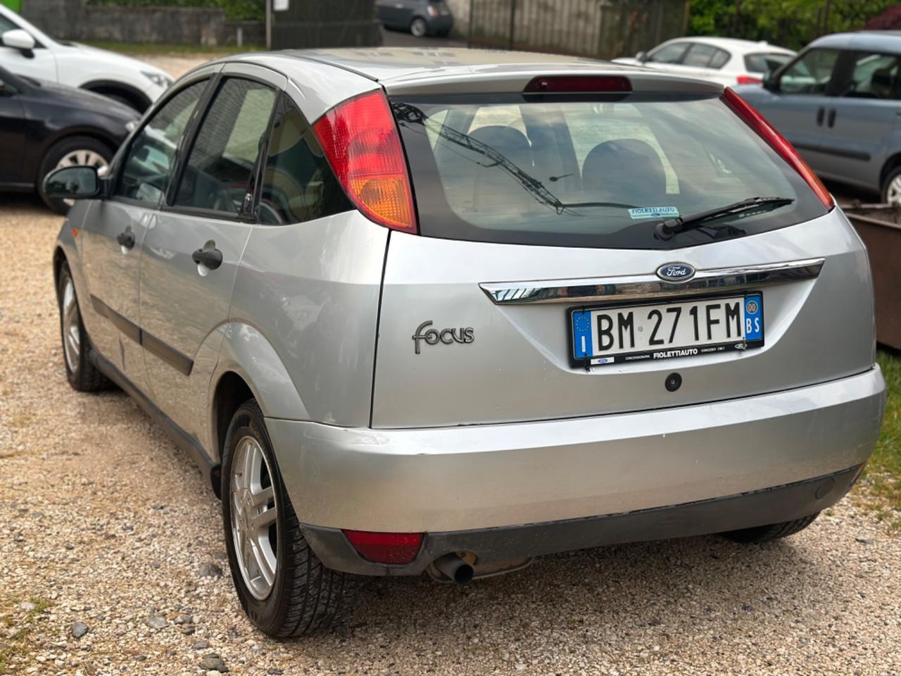 Ford FOCUS 1.6i 16V 5p. GHIA KMCERT