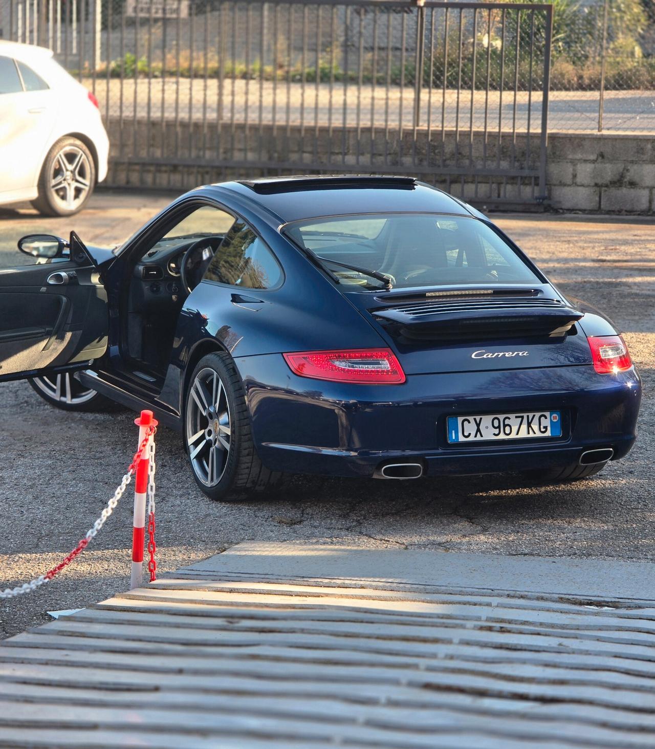 Porsche 911 carrera 997 PARI AL NUOVO