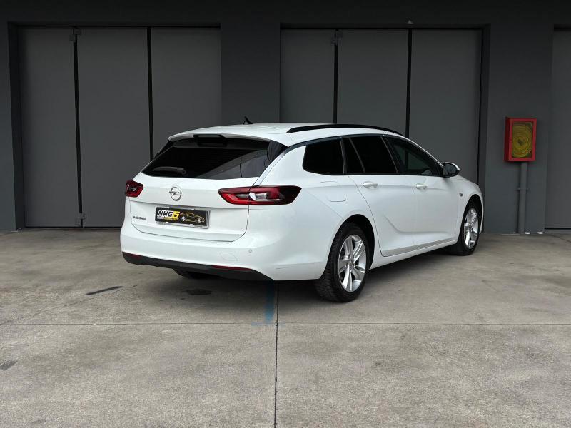 Opel Insignia Sports Tourer 1.6 cdti Business s&s 136cv auto my18.5