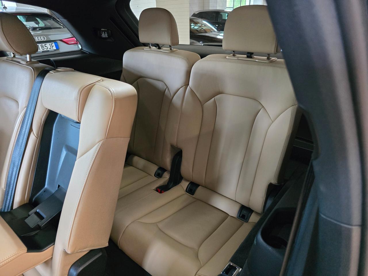 Audi Q7 50 TDI quattrO 7 POSTI 360 AMBIENT TOUR
