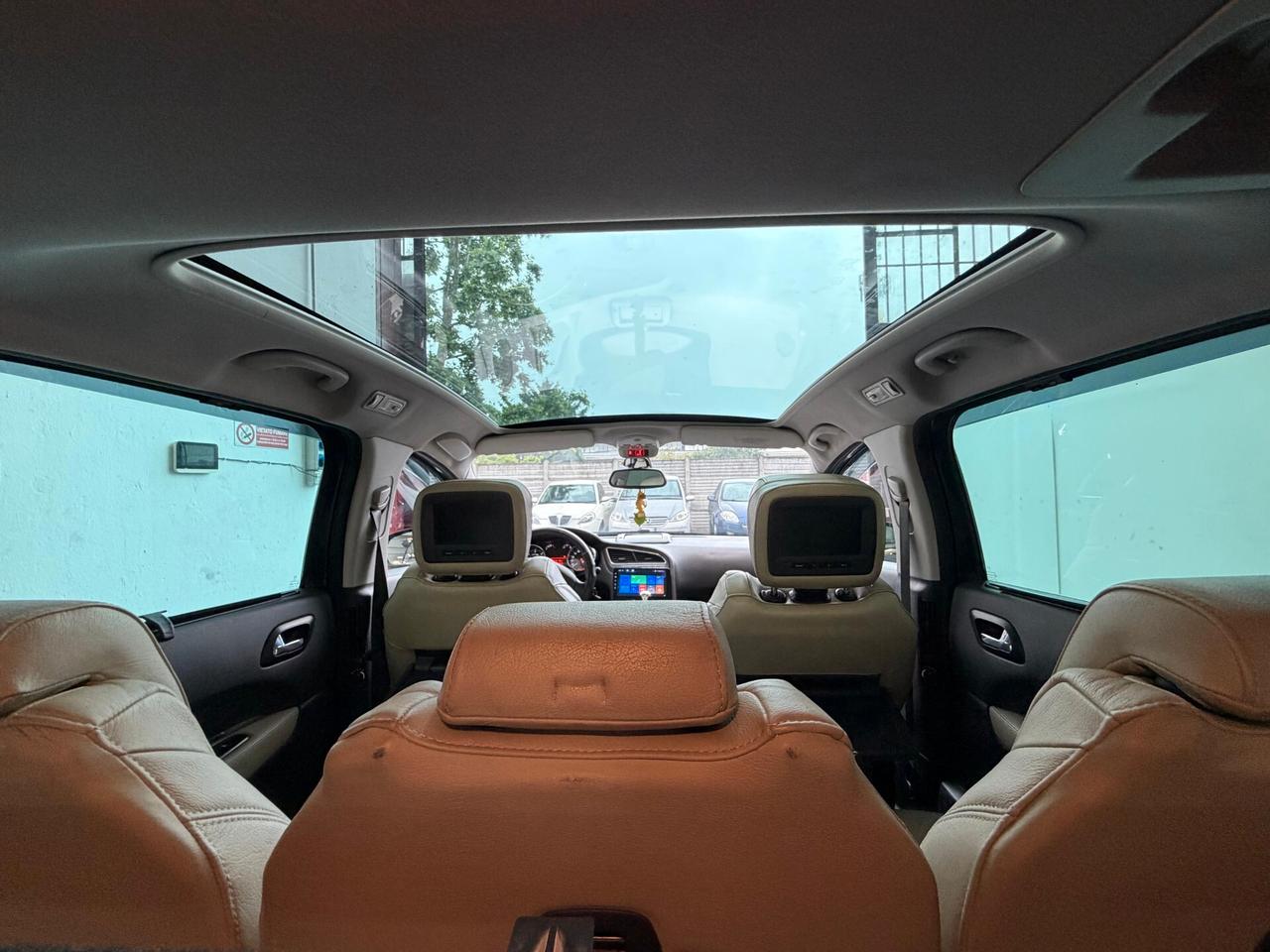 Peugeot 5008 2.0 HDi 163CV aut. Business TETTO PANORAMICO
