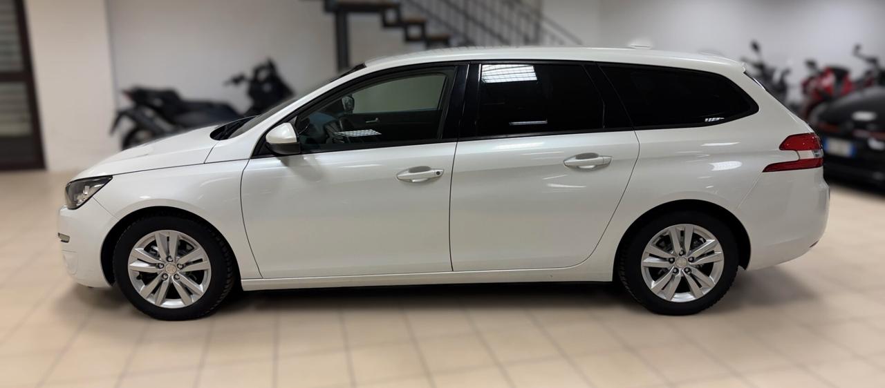 Peugeot 308 BlueHDi 120 S&S SW Allure