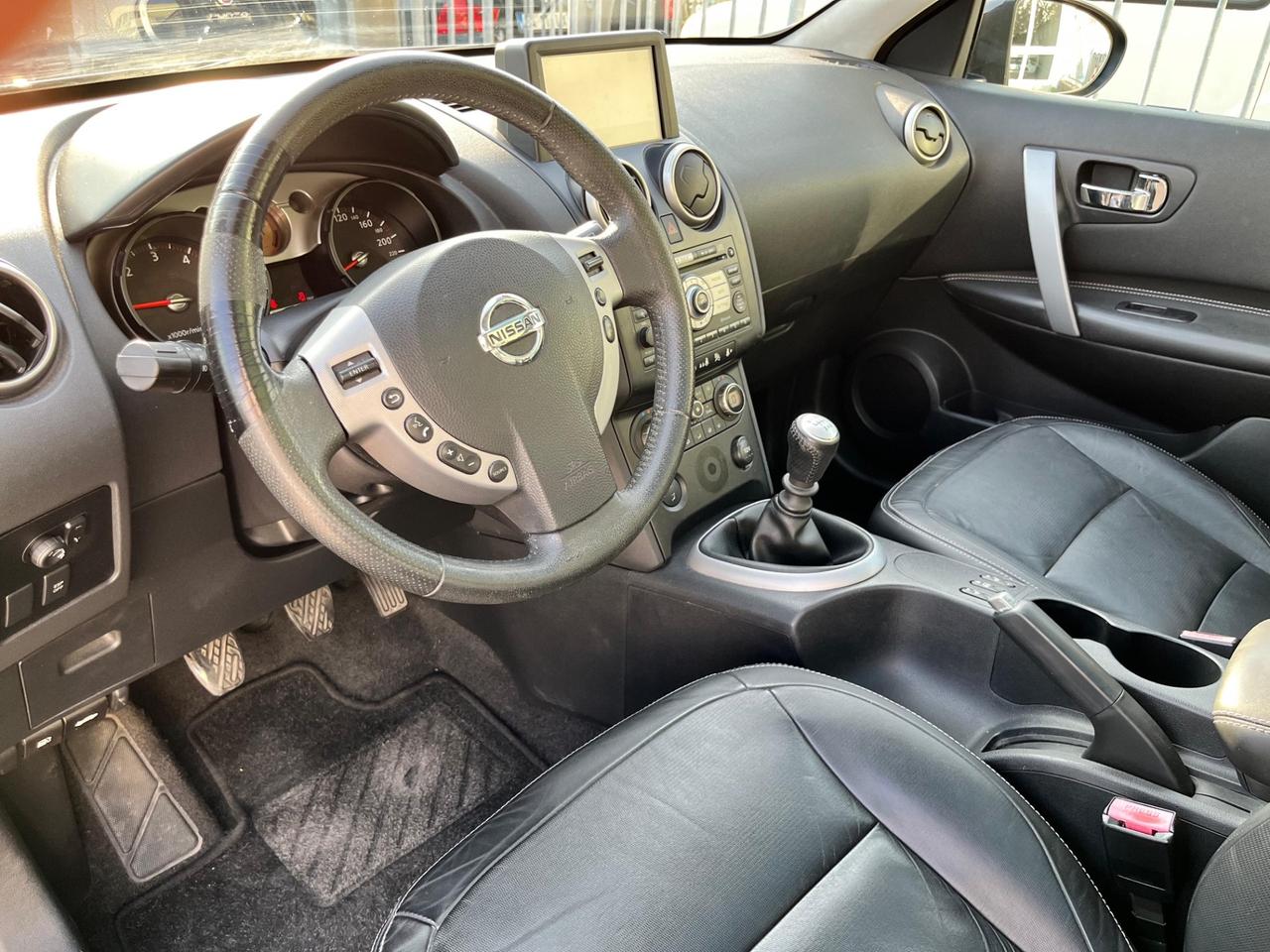 Nissan Qashqai 2.0 dCi DPF Tekna